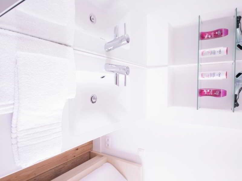 Victory Apartments 익셀레스 외부 사진